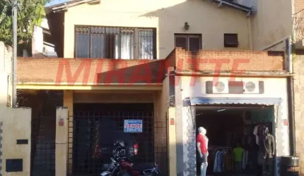 Sobrado de 186m² com 3 quartos em Vila Nova Parada