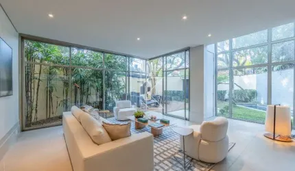 Casa com 4 quartos à venda na Bélgica, 461, Jardim Europa, São Paulo