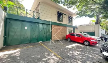 Casa comercial com 6 salas para alugar na Alameda Gabriel Monteiro da Silva, 2866, Jardim América, São Paulo por R$ 40.000
