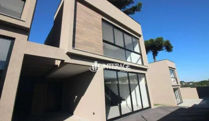 Sobrado com 3 Quartos para alugar, 124 m² por R$ 4.617/mês - Santa Felicidade - Curitiba/PR