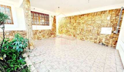 Casa térrea Jardim Eulália em Taubaté SP.