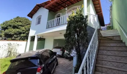 CASA NO SANTA HELENA