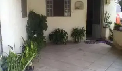 CASA EM BETIM