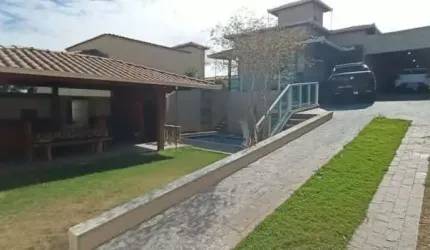 casa no lago azul