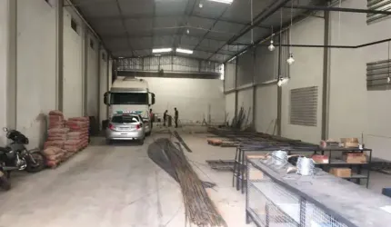 galpao de 410 metros no centro de ibirite