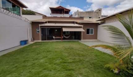 CASA NO JARDIM RIACHO DAS PEDRAS