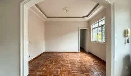 Oportunidade de 3 quartos em rua plana no Santa Helena - DE R$ 450.000,00 POR R$ 400.000,00