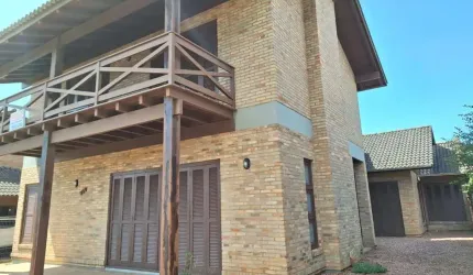 Casa para Venda em Torres, Centenário, 5 dormitórios, 3 suítes, 2 banheiros, 3 vagas
