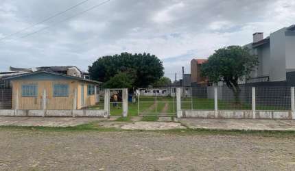 Terreno para Venda em Torres, Stan, 2 dormitórios, 1 banheiro, 1 vaga