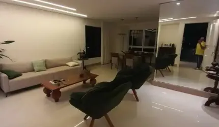 Casa Duplex para locação no cond Alphaville Litoral Norte 1, Vila de Abrantes, Camaçari, 5 suítes, 1 sala, 8 banheiros, 4 vagas, 290m² área total.