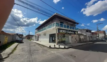 Casa comercial e residencial para Venda em rua pública, Campo Limpo, Feira de Santana, 2 lojas, 3 quartos, 2 suítes, 2 salas, 3 banheiros, 2 vagas