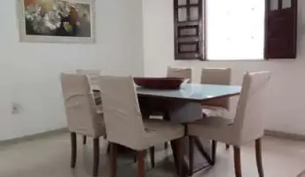 Casa residencial para Venda em rua pública, Brasília, Feira de Santana, 3 quartos, 1 suíte, 1 sala, 2 banheiros, 1 vaga, 298m² área total.
