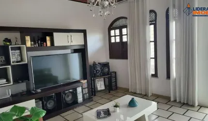 Casa residencial para Venda em rua Pública no bairro Olhos D'água, Feira de Santana 3 quartos, 1 sala, 1 banheiro, 3 vagas . 270,00 m²