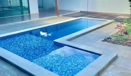 Casa residencial para Venda em condominio fechado, em Alagoinhas, 4 suítes, 2 lavabos, 2 salas, 5 banheiros, 4 vagas