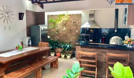 Casa para Venda, 3 Suítes, 2 Vagas de Garagem, em condomínio fechado, no Sobradinho, em Feira de Santana, 260m² área total.