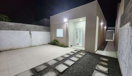 Casa residencial para Venda Rua Pública, São Gonçalo dos Campos, 2 quartos sendo 1 suíte, 1 sala, 2 banheiros, 2 vagas 175 m² total