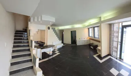 Galpão comercial para Venda em rua pública, Caseb, Feira de Santana, 8 salas, 3 banheiros, 10 vagas, 867m² área total.