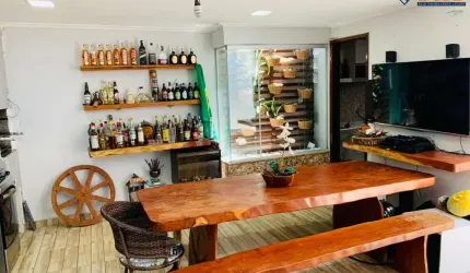 Casa no Aviário, Casa Reformada, 2 Quartos, Área Gourmet, Garagem Coberta, para Venda, no Condomínio Ecoville, em Feira de Santana.