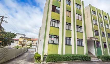 Apartamento de 2 quartos e garagem pertinho do Jardim Botãnico