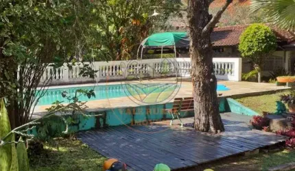 LINDA CHÁCARA EM CONDOMÍNIO FECHADO NA ZONA NORTE DE SJC - CH00234