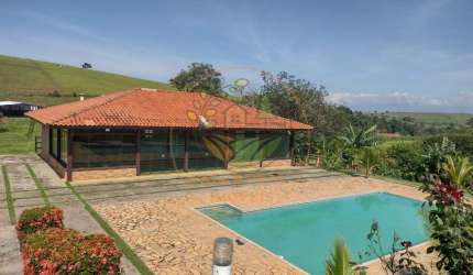 EXCELENTE FAZENDA COM 330 ALQUEIRES IDEAL PARA PECUÁRIA E AGRICULTURA NO VALE DO PARAÍBA! FA00058