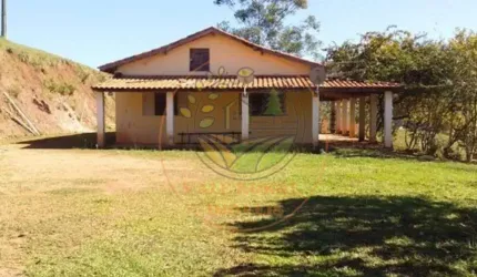 EXCELENTE SÍTIO EM CUNHA COM 3 ALQUEIRES E DUAS CASAS CONSTRUÍDAS! ST00058