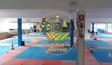 OPORTUNIDADE! SALÃO COMERCIAL DE 360 M² NO CENTRO!