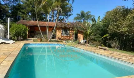 MARAVILHOSA CHÁCARA COM PISCINA NA ZONA NORTE DE SÃO JOSÉ DOS CAMPOS - SP  CH00300