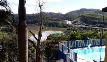 EXCELENTE CHÁCARA COM ACESSO Á REPRESA DE PARAIBUNA  CH00361