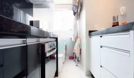 Apartamento à venda no VILA DOS IPÊS 2 dormitórios, sala em 2 ambientes, banheiro social, área de s