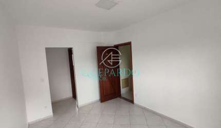 Apartamento à venda, Sala com sacada,  2 dormitórios sendo 1 suíte, Ed. Lago D'Ouro. Centro, Londri