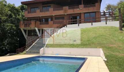 Fazendinha 4 dormt. com piscina e salão de festa por apenas R$ 1.240.000