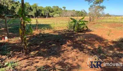 Chácara / sítio com 1 quarto à venda na P 2, 6, Zona Rural, Leopoldo de Bulhões por R$ 100.000