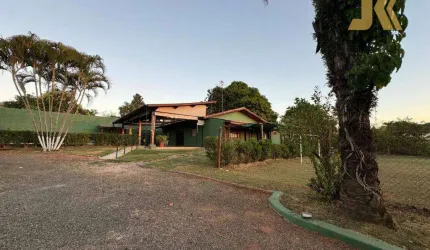 Chácara com 3 dormitórios à venda, 2000 m² por R$ 1.800.000 - Parque Ana Helena - Jaguariúna/SP