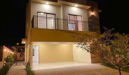 Casa à venda em Jaguariúna, Vila Guedes, com 3 quartos, com 180 m², Residencial Vila Guedes