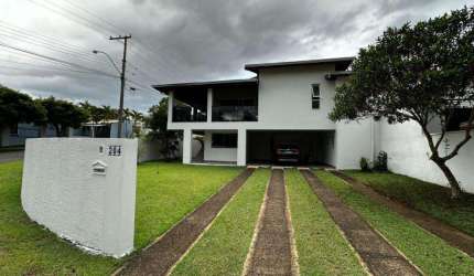 Casa à venda em Jaguariúna, Estância das Flores, com 4 quartos, com 257 m²