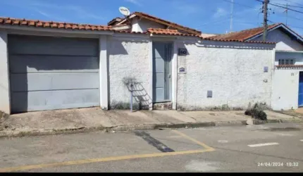 Casa à venda em Jaguariúna, Centro, com 2 quartos, com 82 m²