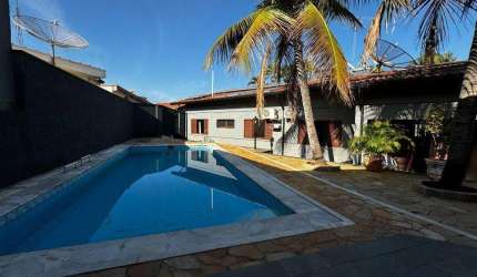 Casa à venda em Jaguariúna, Santa Cruz, com 4 quartos, com 390.98 m²