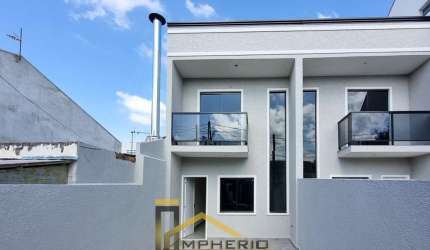 Imperdível casa à venda em Curitiba-PR, bairro Cidade Industrial! 3 quartos, 1 sala, 2 banheiros, 1 vaga de garagem.