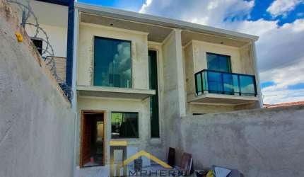Imperdível oportunidade: Casa à venda em Curitiba - PR, Campo de Santana! 3 quartos, 1 sala, 2 banheiros, 1 vaga, 82m².