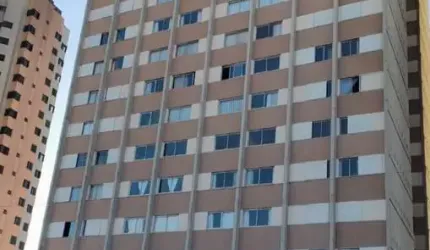 Apartamento à venda em Curitiba-PR, bairro Rebouças: 4 quartos, 2 salas, 2 banheiros, 1 vaga, 91 m² de área.