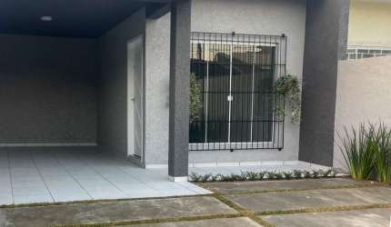 Imperdível! Casa à venda em Araucária-PR, bairro Iguaçu, 3 quartos, 1 suíte, 1 sala, 2 banheiros, 134m² de área.