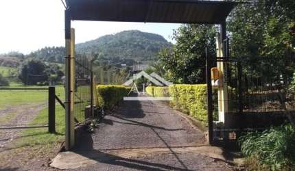 Casa com 3 quartos a venda em Picada Café na Serra Gaúcha