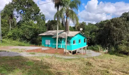 Casa com suíte à venda em Picada Café na Serra Gaúcha