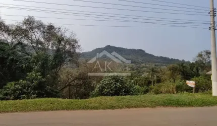 Terrenos em declive à venda na cidade de Picada Café na Serra Gaúcha