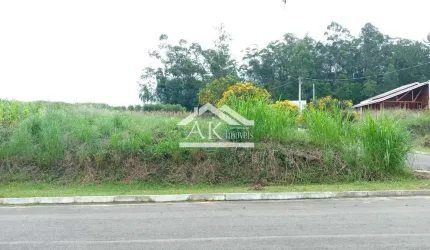 Terreno de esquina a venda em ótimo loteamento de Picada Café, na Serra Gaúcha