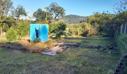 Terreno de esquina à venda na cidade de Picada Café na Serra Gaúcha