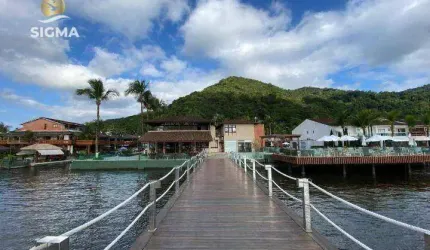 Casa à venda no condomínio Marina Del Rey - Guarujá/SP.