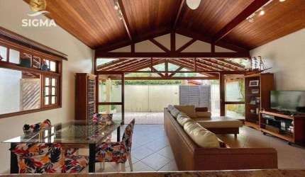 Casa na praia com 4 suítes - Jardim Albamar, Guarujá.