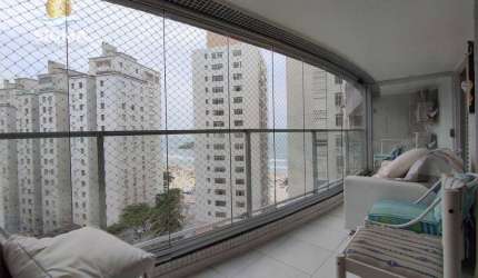 Apartamento com 3 Suítes à venda na Praia das Pitangueiras, Guarujá/SP.